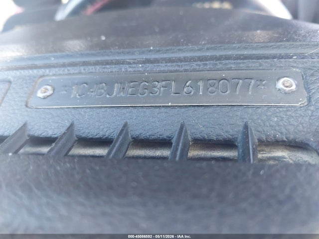 1C4BJWEG3FL618077 Jeep Wrangler Unlimited Sahara