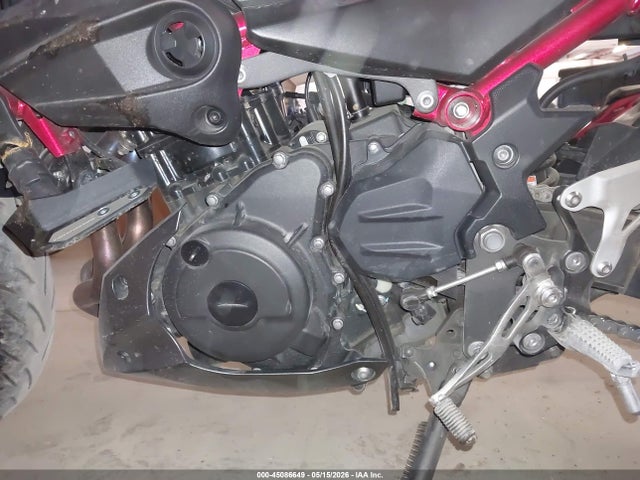 ML5ERGF15RDA17285 Kawasaki Er500