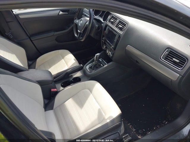 Продаж на аукціоні авто 2017 Volkswagen Jetta 1.8t Sport, vin: 3VWD17AJ6HM313008, номер лоту: 45086664