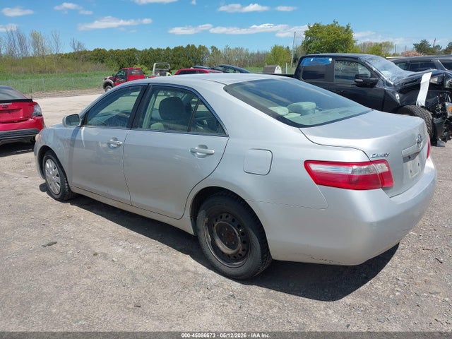 2007 Toyota Camry Le მანქანა იყიდება აუქციონზე, vin: 4T1BE46K57U715204, აუქციონის ნომერი: 45086673