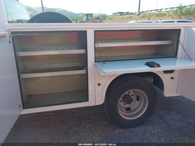 Ford F-350 Chassis Xl 2016 1FDRF3G62GEC86668 Image 15