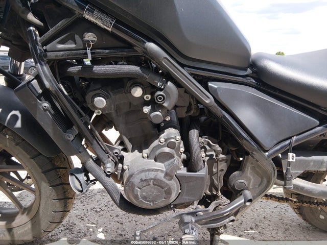 Продажа на аукционе авто 2023 Honda Cmx500, vin: MLHPC5600P5601073, номер лота: 45086692