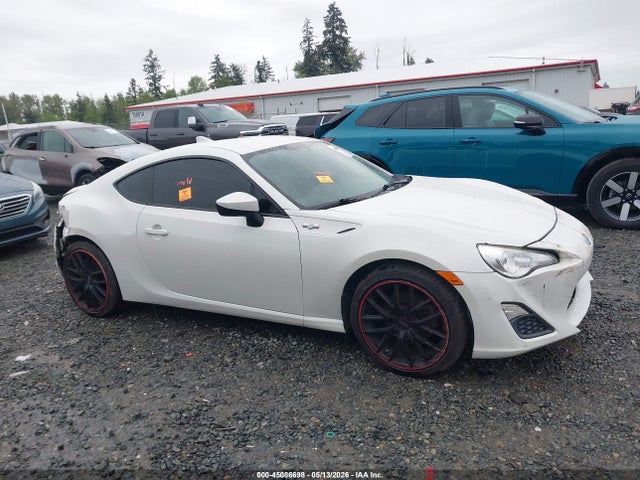Scion FR-S 2015 JF1ZNAA17F9706558 Image 13