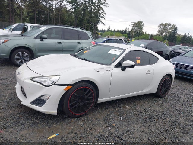 Scion FR-S 2015 JF1ZNAA17F9706558 Image 14