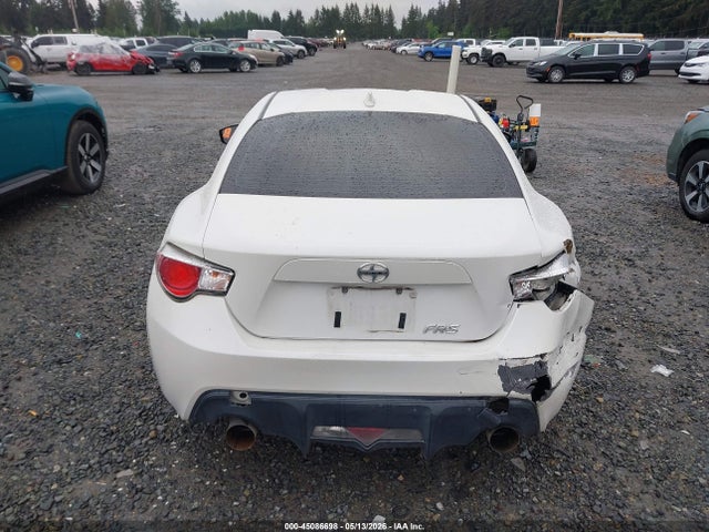 Scion FR-S 2015 JF1ZNAA17F9706558 Image 16