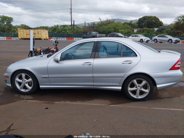 45086712 :رقم المزاد ، WDBRF52H77F900003 vin ، 2007 Mercedes-benz C 230 Sport مزاد بيع