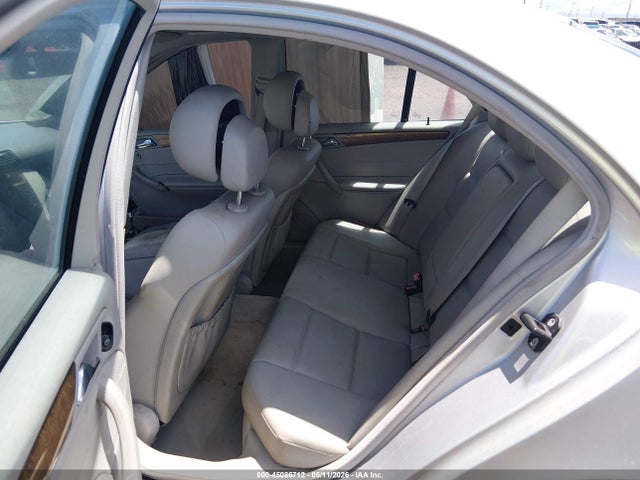 45086712 :رقم المزاد ، WDBRF52H77F900003 vin ، 2007 Mercedes-benz C 230 Sport مزاد بيع