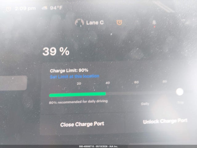 2022 Tesla Model Y Long Range Dual Motor All-wheel Drive მანქანა იყიდება აუქციონზე, vin: 7SAYGDEE5NF370754, აუქციონის ნომერი: 45086715