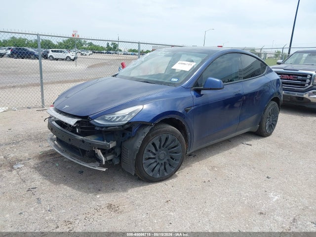 2022 Tesla Model Y Long Range Dual Motor All-wheel Drive მანქანა იყიდება აუქციონზე, vin: 7SAYGDEE5NF370754, აუქციონის ნომერი: 45086715