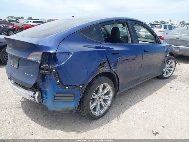 2022 Tesla Model Y Long Range Dual Motor All-wheel Drive მანქანა იყიდება აუქციონზე, vin: 7SAYGDEE5NF370754, აუქციონის ნომერი: 45086715