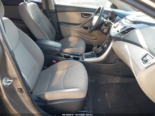 Продаж на аукціоні авто 2015 Hyundai Elantra Se, vin: 5NPDH4AE3FH586281, номер лоту: 45086747