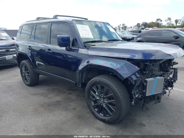 Lexus Gx 550 Premium 2024 JTJTBCDX9R5029705 Image 1
