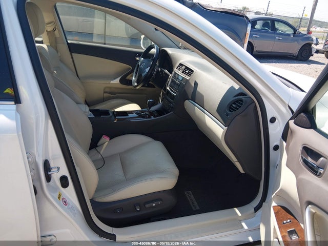 Продажа на аукционе авто 2011 Lexus Is 250, vin: JTHCF5C22B5047511, номер лота: 45086780