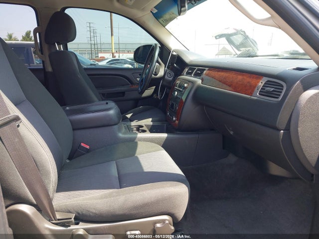 2010 Chevrolet Tahoe Ls მანქანა იყიდება აუქციონზე, vin: 1GNMCAE30AR156884, აუქციონის ნომერი: 45086803