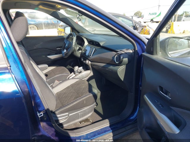 3N1CP5CU5JL523641 Nissan KICKS SV