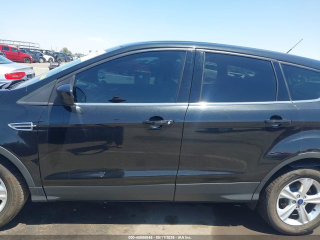 45086846 :رقم المزاد ، 1FMCU0GX2EUD64601 vin ، 2014 Ford Escape Se مزاد بيع