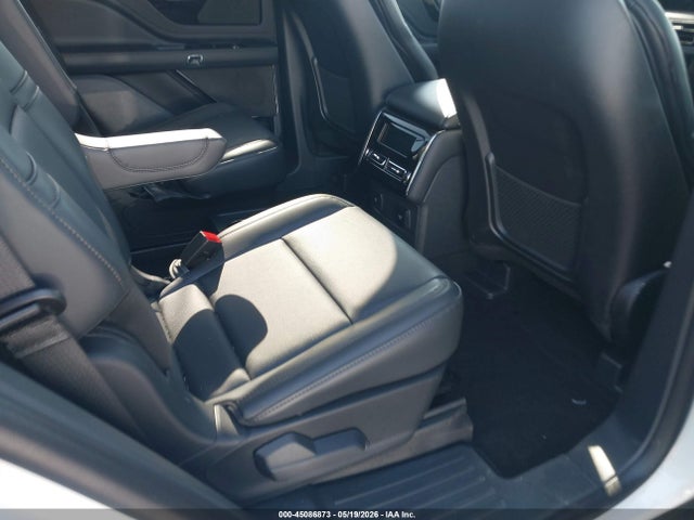 Lincoln Aviator Premiere 2025 5LM5J6XC1SGL33526 Image 8