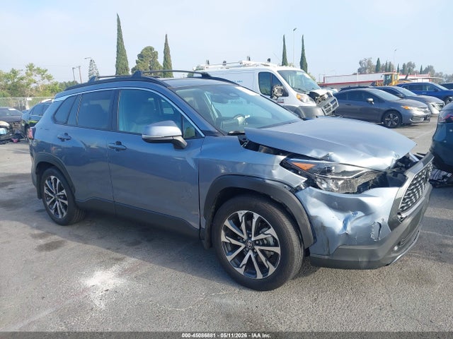 7MUEAAAGXRV088270 Toyota Corolla Cross Xle