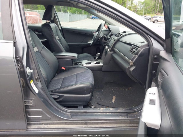 45086897 :رقم المزاد ، 4T1BF1FK0CU138572 vin ، 2012 Toyota Camry Se مزاد بيع