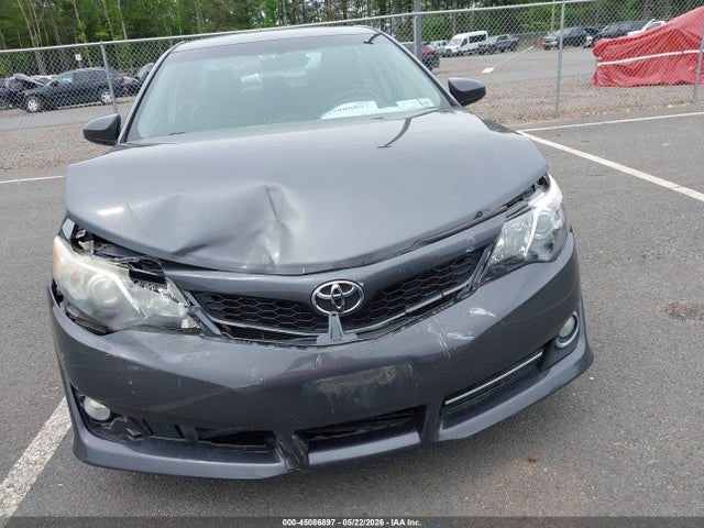 45086897 :رقم المزاد ، 4T1BF1FK0CU138572 vin ، 2012 Toyota Camry Se مزاد بيع