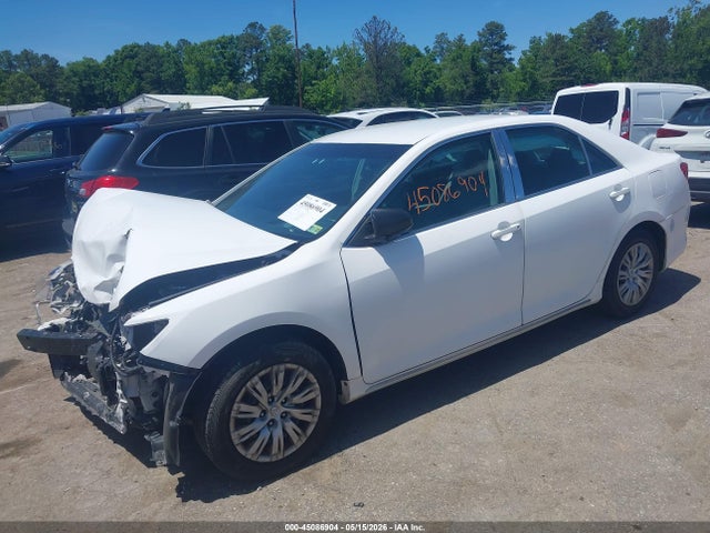 Toyota CAMRY LE 2014 4T4BF1FK9ER339945 Image 2