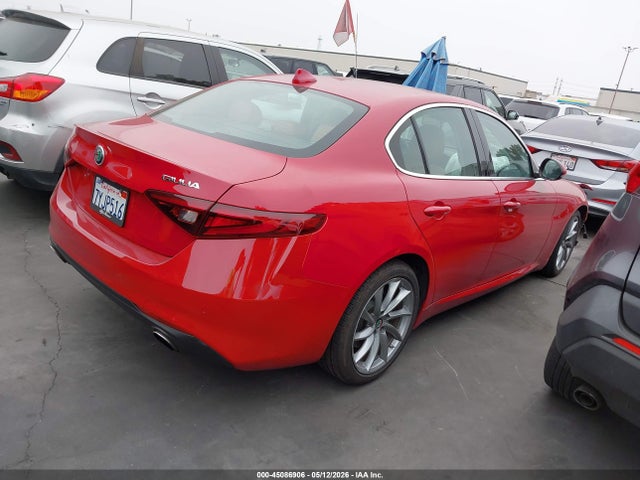 45086906 :رقم المزاد ، ZARFAECN2H7540258 vin ، 2017 Alfa Romeo Giulia Ti Rwd مزاد بيع