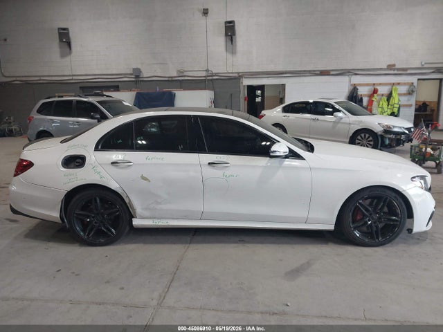 2017 Mercedes-benz E 300 4matic მანქანა იყიდება აუქციონზე, vin: WDDZF4KB7HA105576, აუქციონის ნომერი: 45086910