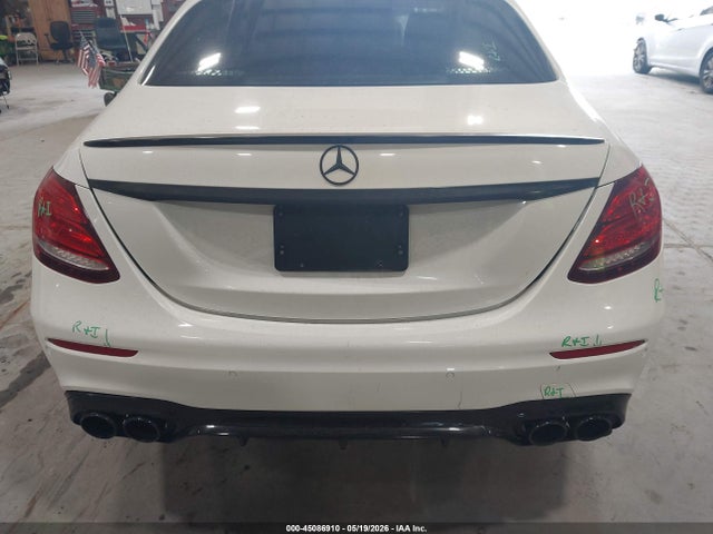 2017 Mercedes-benz E 300 4matic მანქანა იყიდება აუქციონზე, vin: WDDZF4KB7HA105576, აუქციონის ნომერი: 45086910