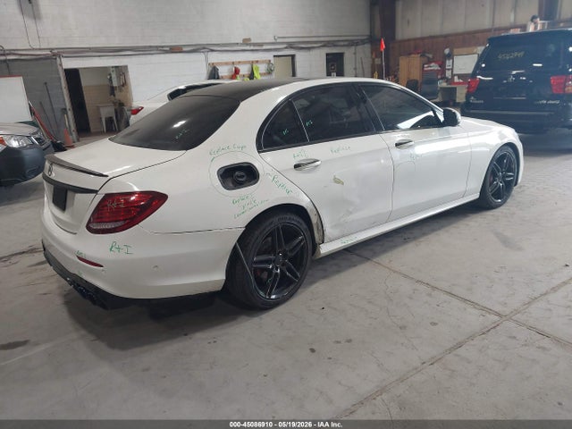 2017 Mercedes-benz E 300 4matic მანქანა იყიდება აუქციონზე, vin: WDDZF4KB7HA105576, აუქციონის ნომერი: 45086910