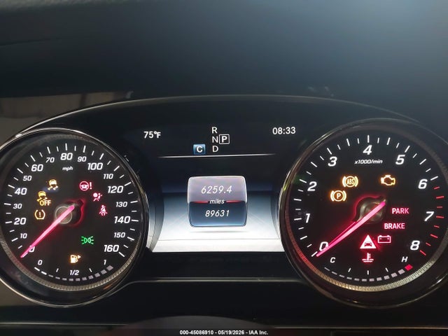 2017 Mercedes-benz E 300 4matic მანქანა იყიდება აუქციონზე, vin: WDDZF4KB7HA105576, აუქციონის ნომერი: 45086910