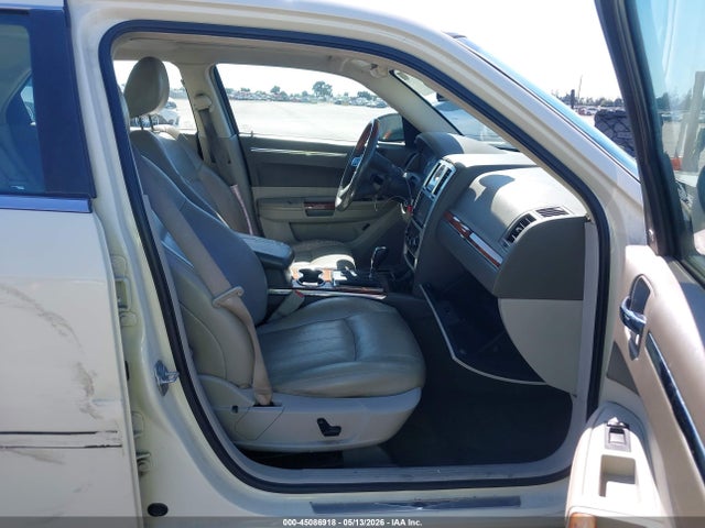 Продажа на аукционе авто 2008 Chrysler 300c Hemi, vin: 2C3LA63H48H233888, номер лота: 45086918