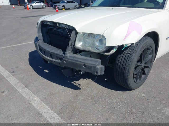 Продажа на аукционе авто 2008 Chrysler 300c Hemi, vin: 2C3LA63H48H233888, номер лота: 45086918