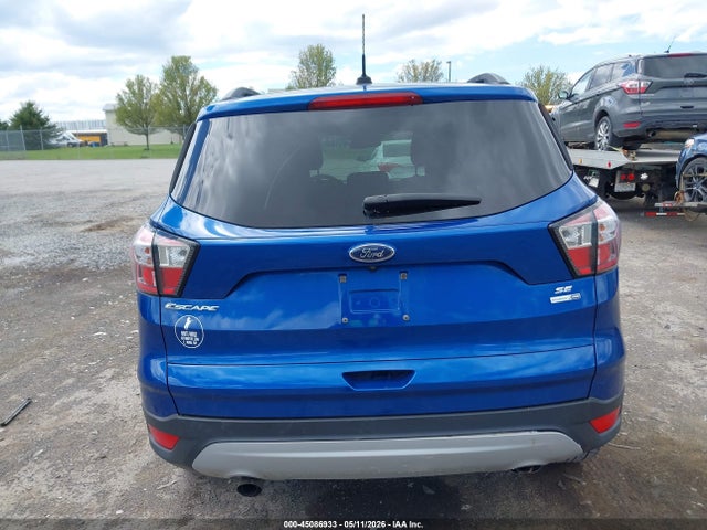 45086933 :رقم المزاد ، 1FMCU9GD5JUA73840 vin ، 2018 Ford Escape Se مزاد بيع
