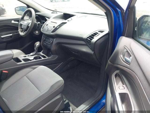 45086933 :رقم المزاد ، 1FMCU9GD5JUA73840 vin ، 2018 Ford Escape Se مزاد بيع