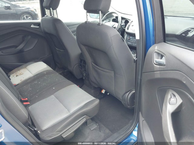 45086933 :رقم المزاد ، 1FMCU9GD5JUA73840 vin ، 2018 Ford Escape Se مزاد بيع