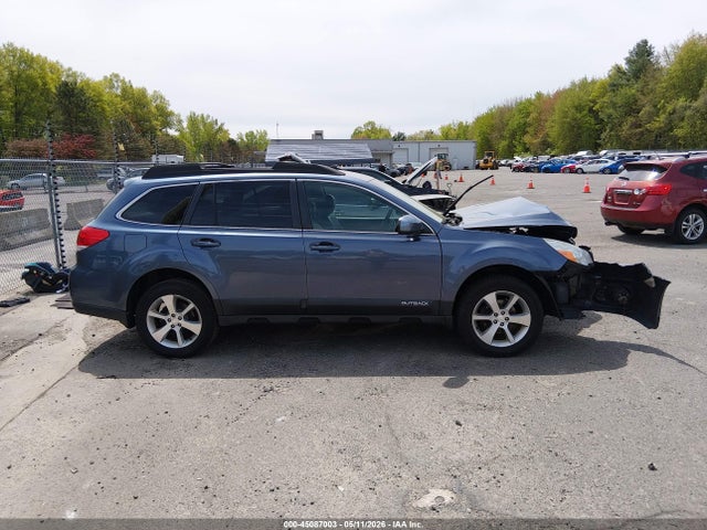 45087003 :رقم المزاد ، 4S4BRBKC5E3261885 vin ، 2014 Subaru Outback 2.5i Limited مزاد بيع