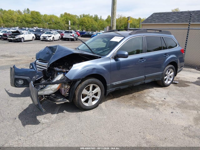 45087003 :رقم المزاد ، 4S4BRBKC5E3261885 vin ، 2014 Subaru Outback 2.5i Limited مزاد بيع