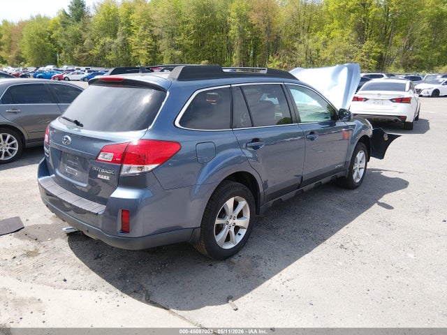 45087003 :رقم المزاد ، 4S4BRBKC5E3261885 vin ، 2014 Subaru Outback 2.5i Limited مزاد بيع