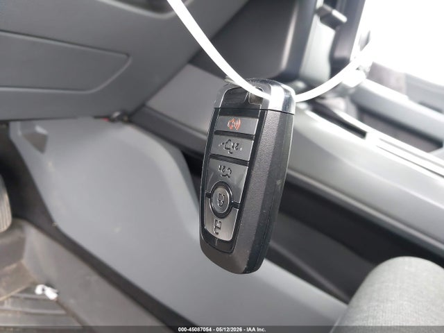 1FT6W3L72RWG10916 Ford F-150 Lightning Flash