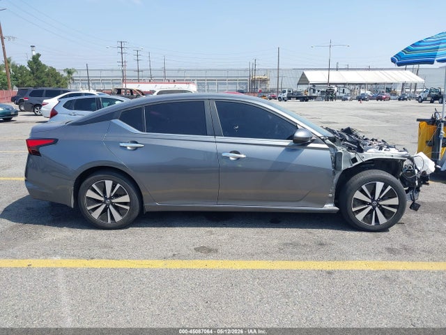 1N4BL4DV2NN413745 Nissan Altima Sv Fwd