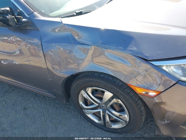 2HGFC2F59JH524505 Honda Civic Lx