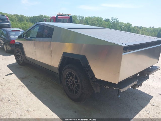 Продажа на аукционе авто 2024 Tesla Cybertruck Cyberbeast, vin: 7G2CEHEE7RA032602, номер лота: 45087078