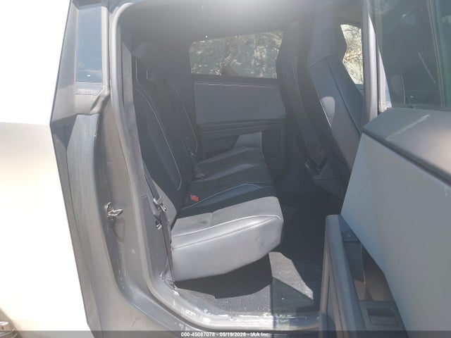 Продажа на аукционе авто 2024 Tesla Cybertruck Cyberbeast, vin: 7G2CEHEE7RA032602, номер лота: 45087078