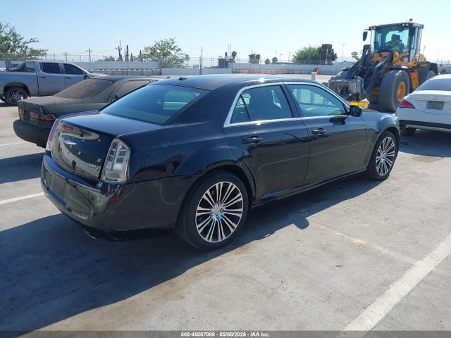 2014 Chrysler 300 300s მანქანა იყიდება აუქციონზე, vin: 2C3CCABG2EH118482, აუქციონის ნომერი: 45087088