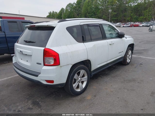 2013 Jeep Compass Latitude მანქანა იყიდება აუქციონზე, vin: 1C4NJDEBXDD164312, აუქციონის ნომერი: 45087109
