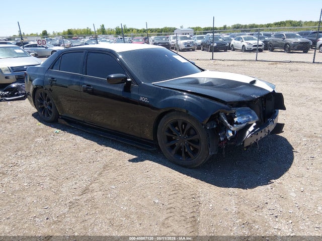 45087120 :رقم المزاد ، 2C3CCARG6HH566590 vin ، 2017 Chrysler 300 Limited Awd مزاد بيع