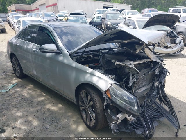 2018 Mercedes-benz C 300 მანქანა იყიდება აუქციონზე, vin: 55SWF4JB2JU258411, აუქციონის ნომერი: 45087125