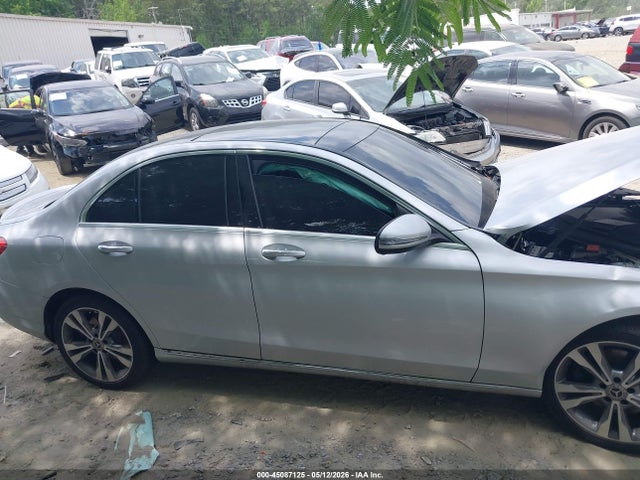 45087125 :رقم المزاد ، 55SWF4JB2JU258411 vin ، 2018 Mercedes-benz C 300 مزاد بيع