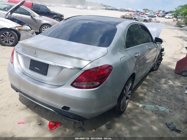 45087125 :رقم المزاد ، 55SWF4JB2JU258411 vin ، 2018 Mercedes-benz C 300 مزاد بيع