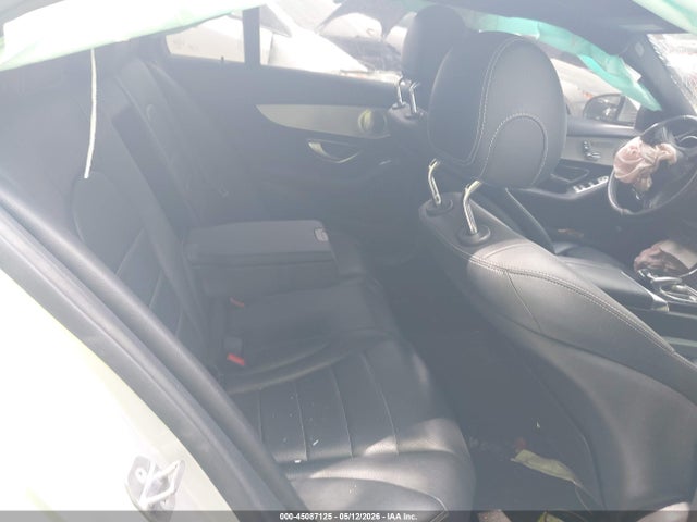 45087125 :رقم المزاد ، 55SWF4JB2JU258411 vin ، 2018 Mercedes-benz C 300 مزاد بيع